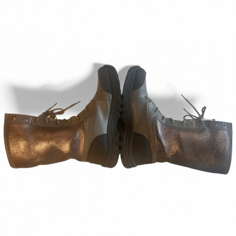 Lugz great silver ﻿﻿design